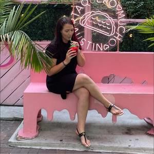 Meet your Posher, Anouska